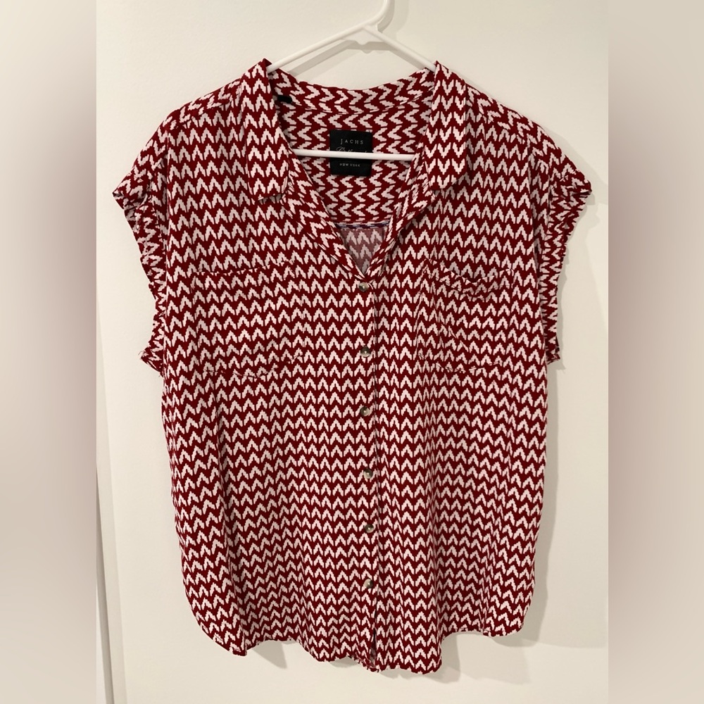 Jachs Girlfriend red button down